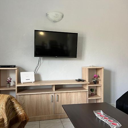 Anastasia'S Home Néa Péramos Екстериор снимка
