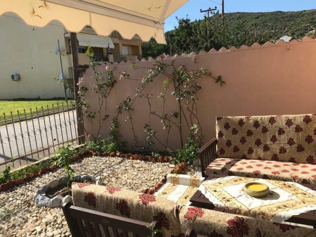 Anastasia'S Home Néa Péramos Екстериор снимка